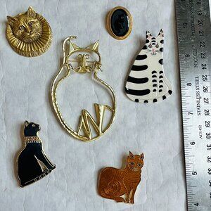 Lot of Cat Pins!